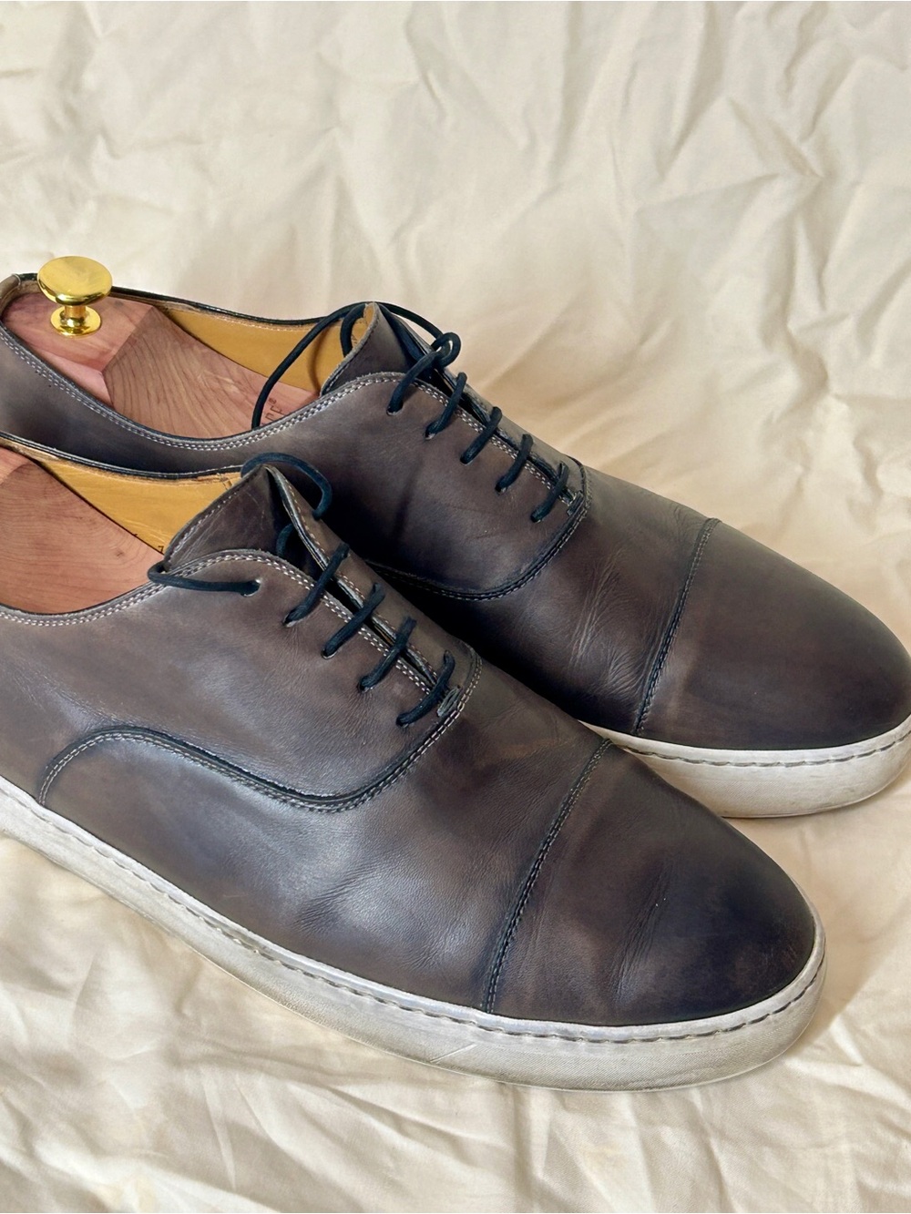 Magnanni Shoes Warwick Leather Oxford Lace Up Low Top Sneakers  Vibram 12